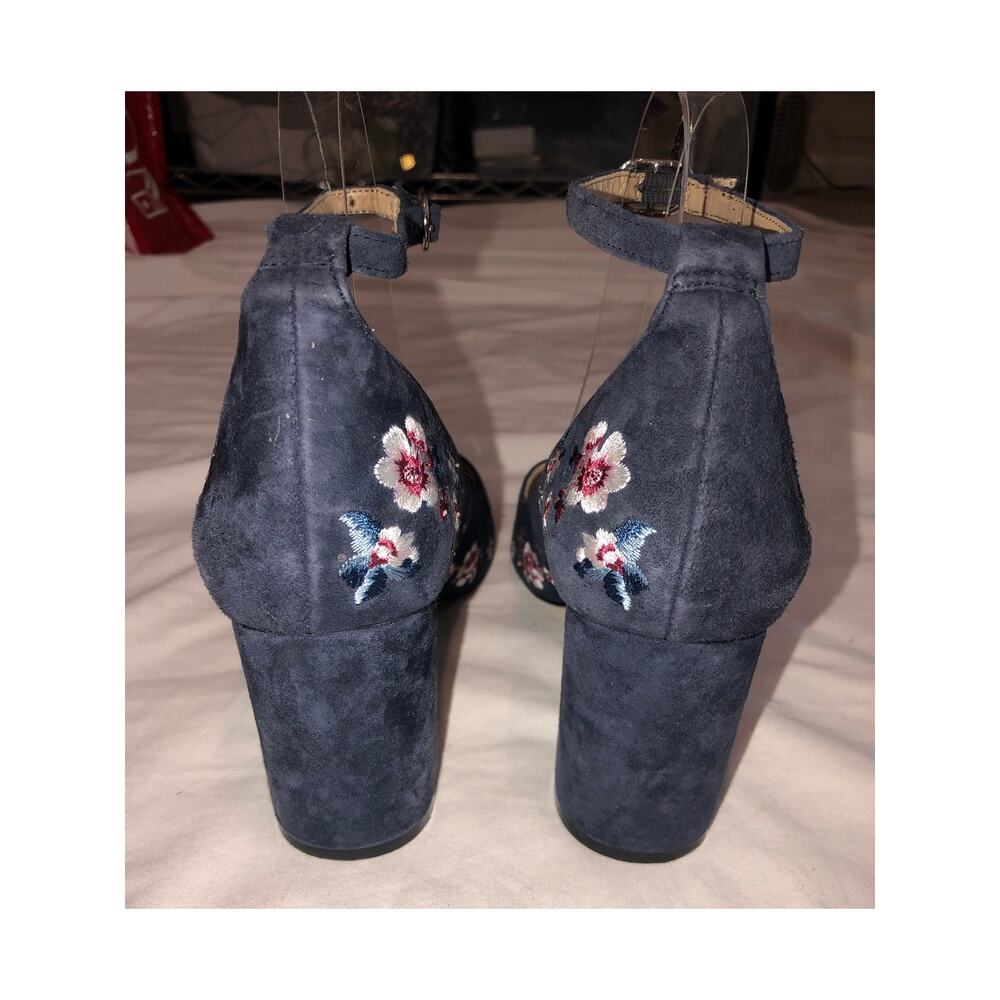 WHBM Bethany Blue Suede Embroidered Floral Block Heels 8.5 Wedding Chunky - Picture 5 of 9